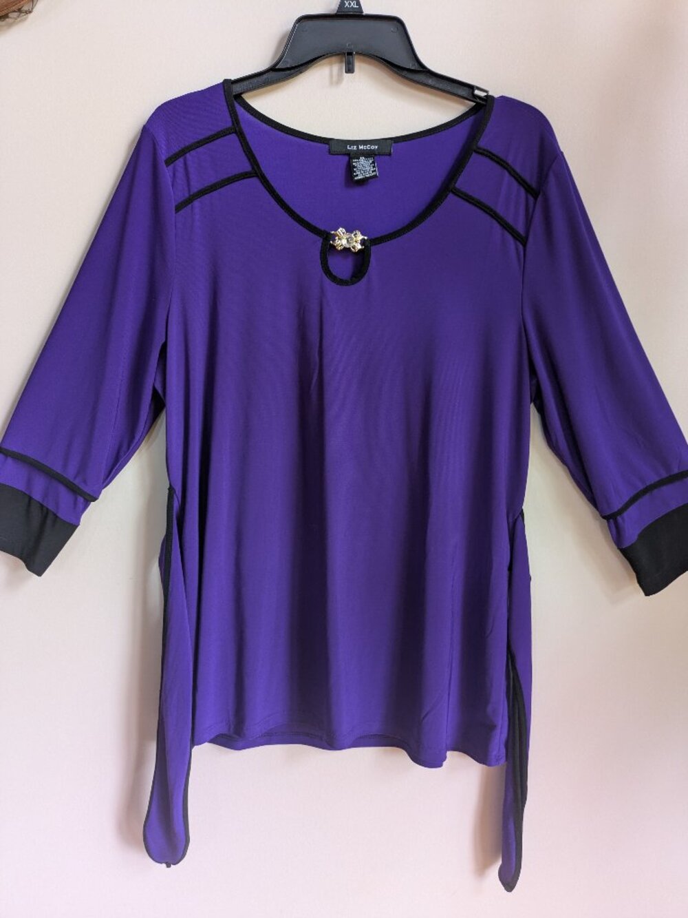 Liz mccoy top purple with black accents 3/4 sleeve tie in back size xl #300